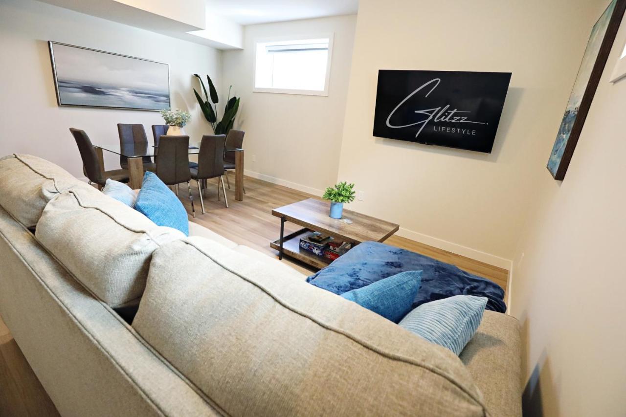 Holiday home King Beds,long Stays,disney+ Edmonton